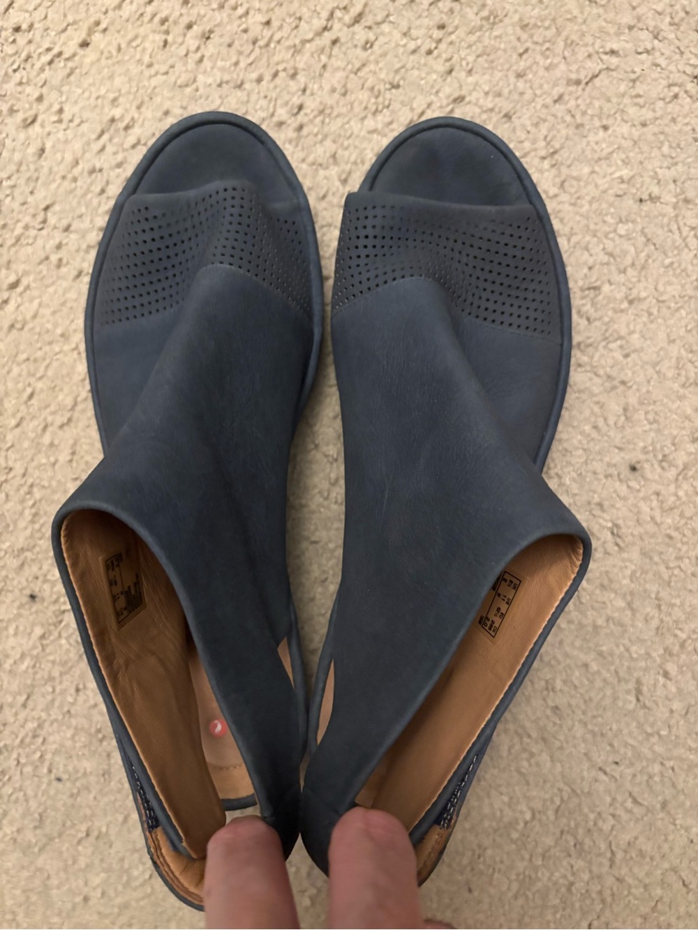 Women's Unstructured by Clark’s Navy Open-Toe Slingback Sandals EUC size 11W